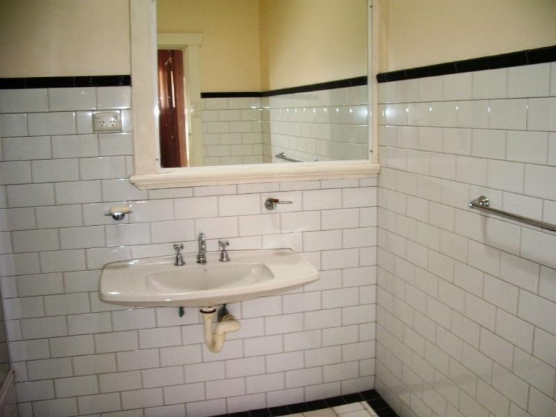 12 Grey Street, Northam WA 6401