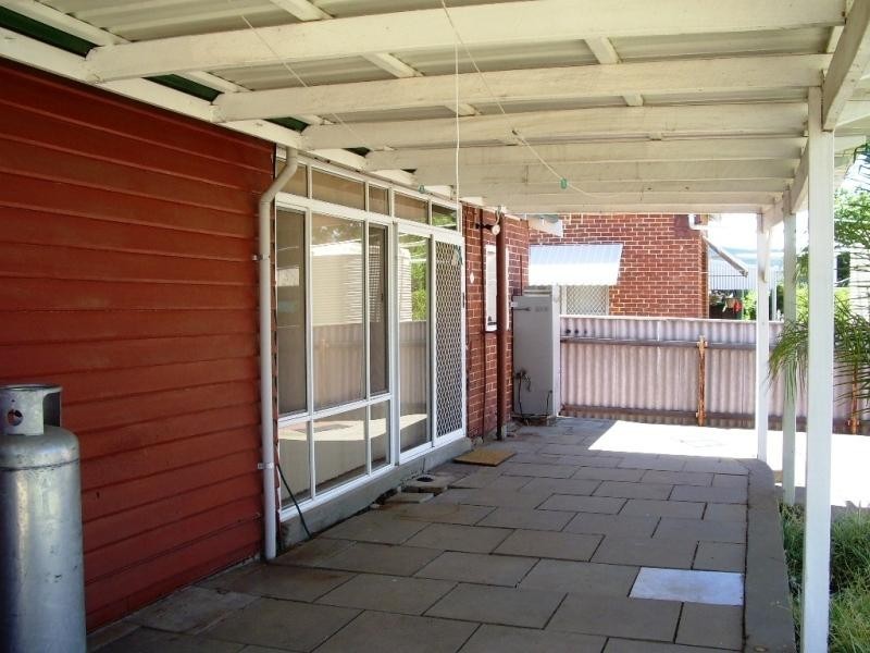 12 Grey Street, Northam WA 6401