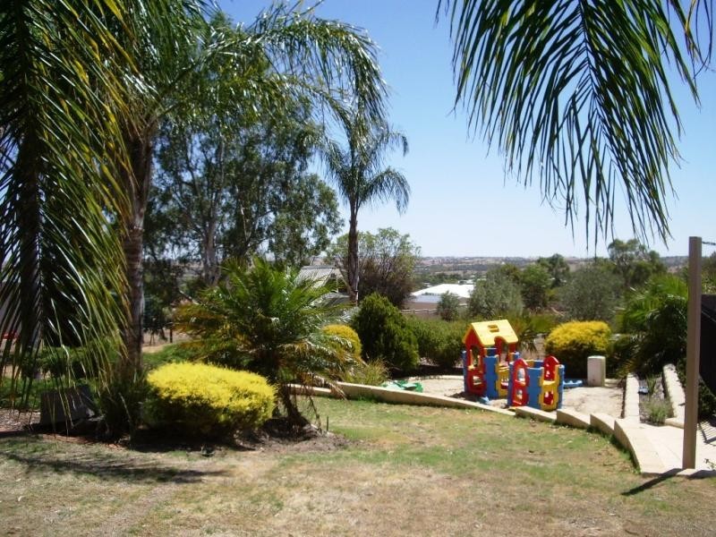 31 Garrigan Close, Northam WA 6401