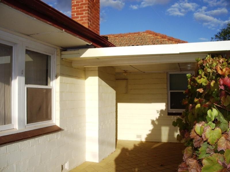 57 Gairdner Street, Northam WA 6401