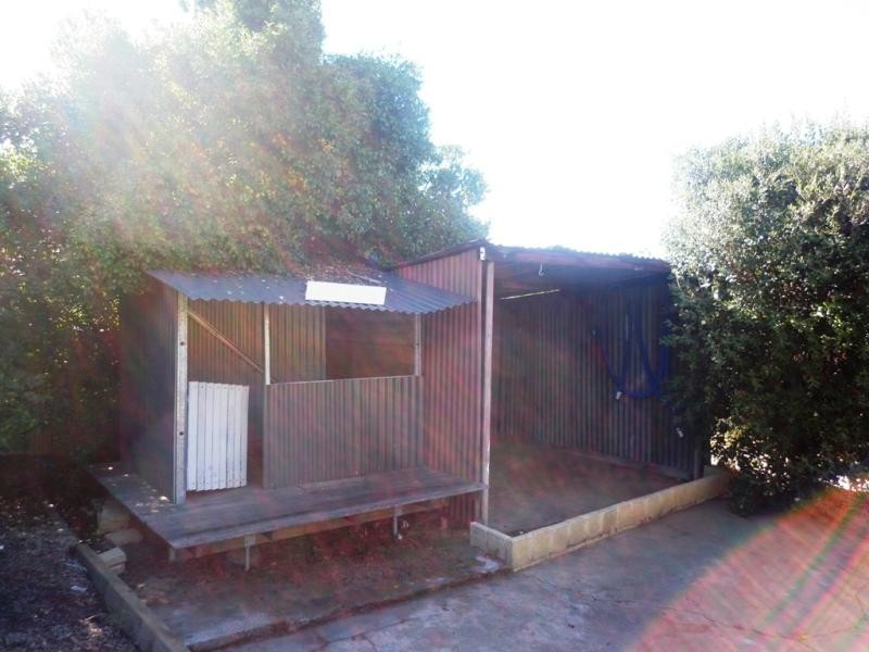 15 Perina Way, Northam WA 6401