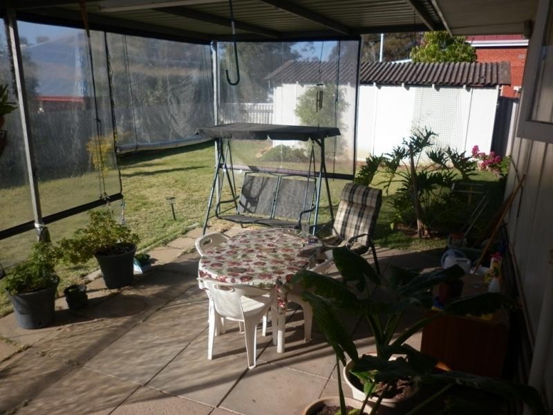 19 Hawes Street, Northam WA 6401