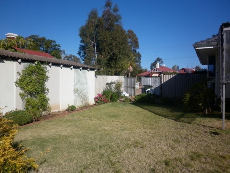 19 Hawes Street, Northam WA 6401