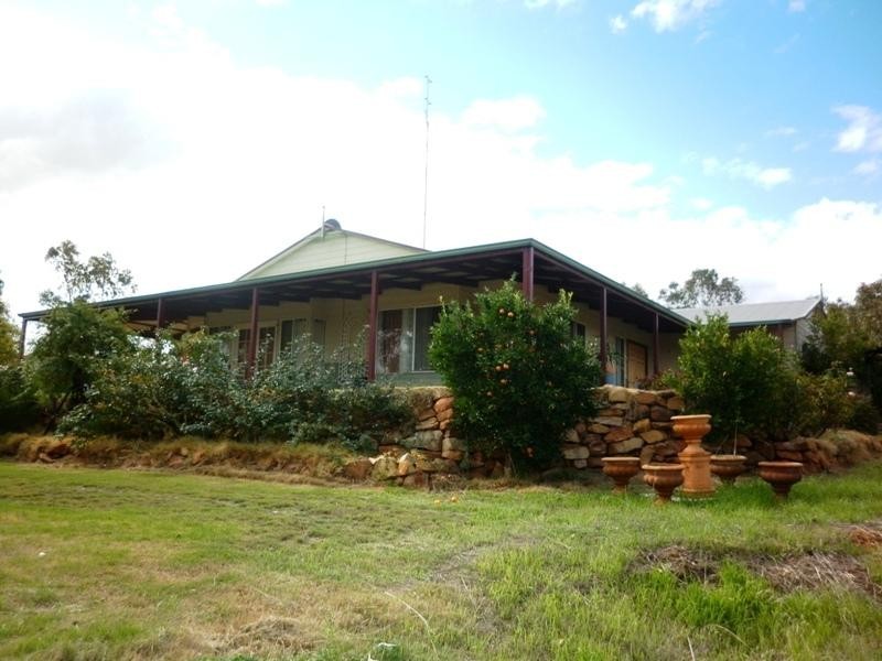 19 Garrigan Close, Northam WA 6401