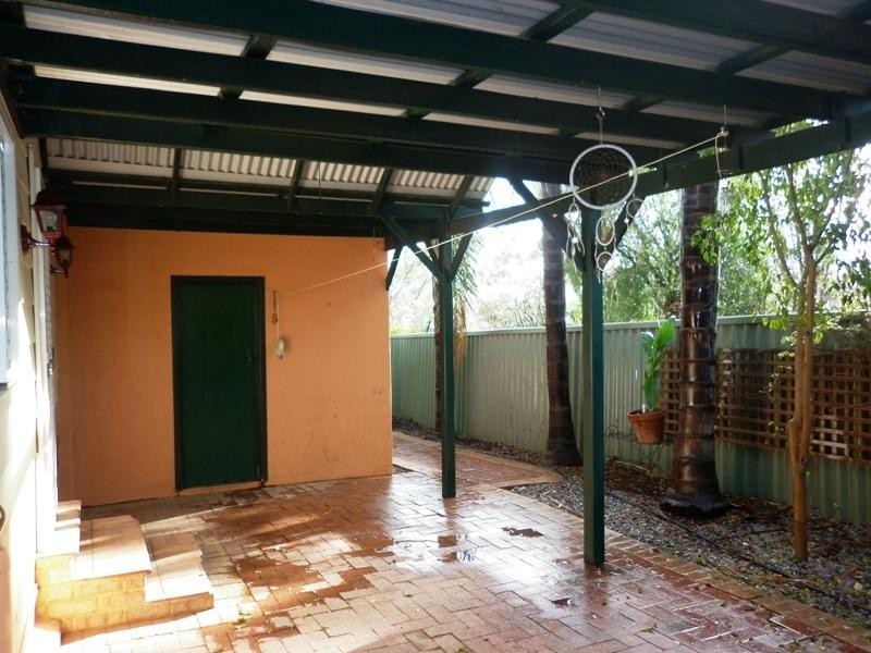 16 Habgood Street, Northam WA 6401