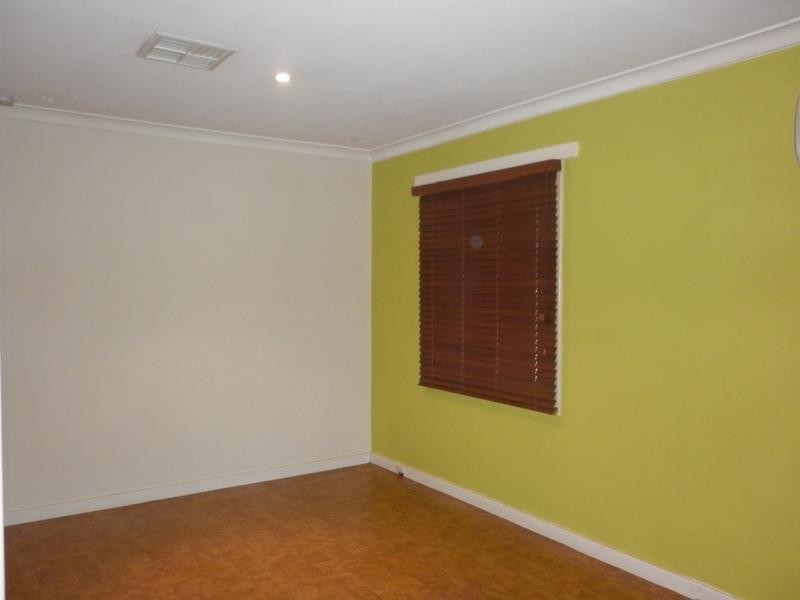 19 Hawes Street, Northam WA 6401