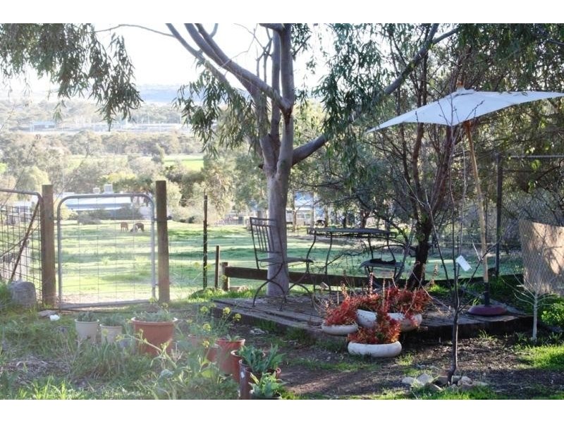 57 Goomalling Road, Northam WA 6401