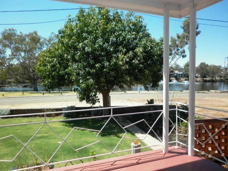 22 Broome Terrace, Northam WA 6401