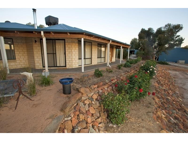 56 Katrine Road, Northam WA 6401