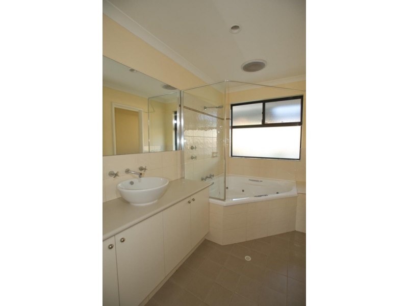 56 Katrine Road, Northam WA 6401