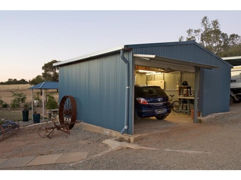 56 Katrine Road, Northam WA 6401