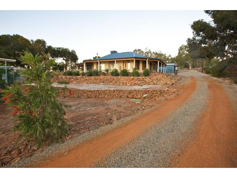56 Katrine Road, Northam WA 6401