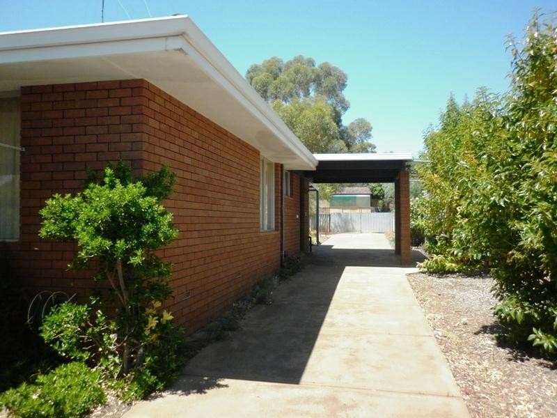 27 Quinlan, Goomalling WA 6460