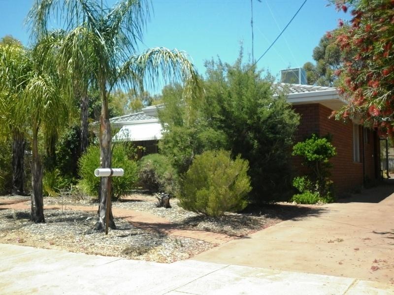 27 Quinlan, Goomalling WA 6460