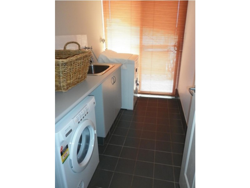 9 Birdie Place, Northam WA 6401