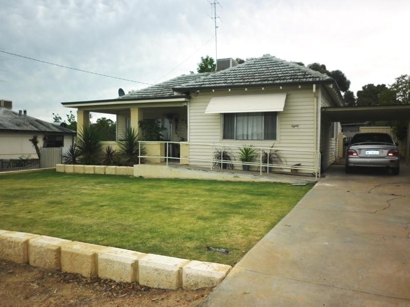 80 Forrest Street, Northam WA 6401