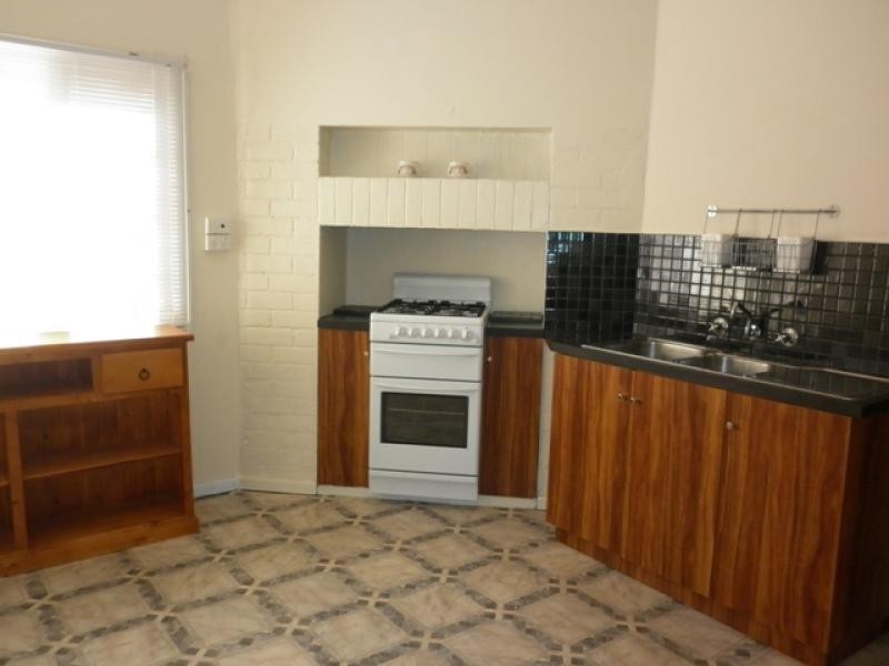 28 Forrest Street, Northam WA 6401