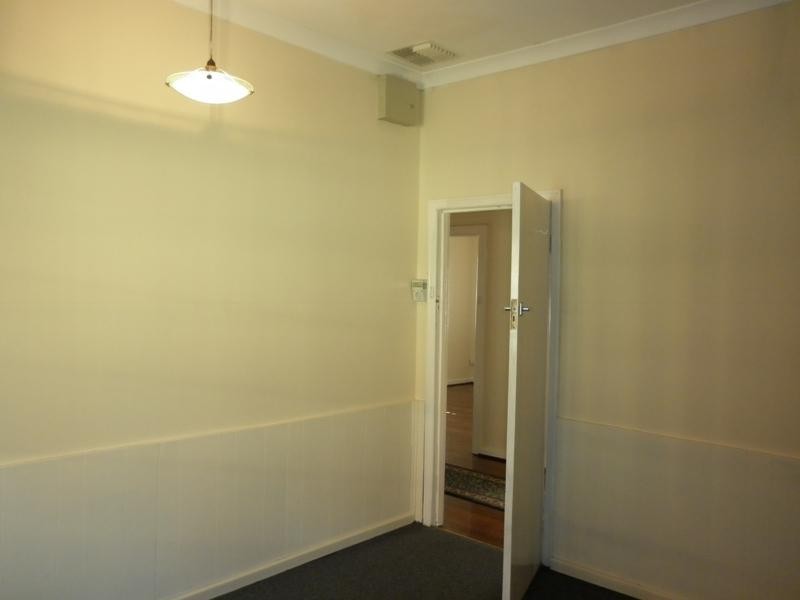 28 Forrest Street, Northam WA 6401