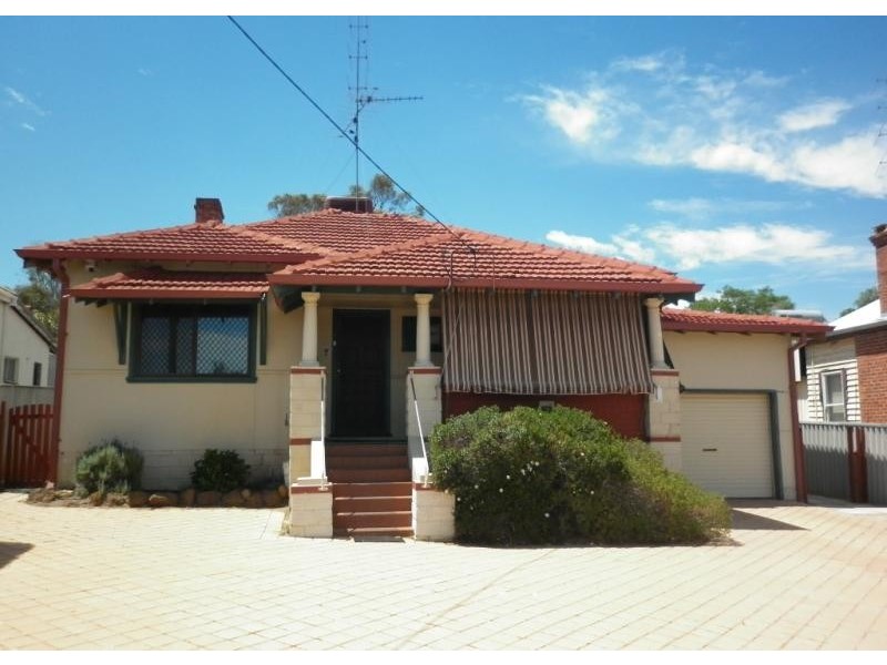 13 Burnside Avenue, Northam WA 6401