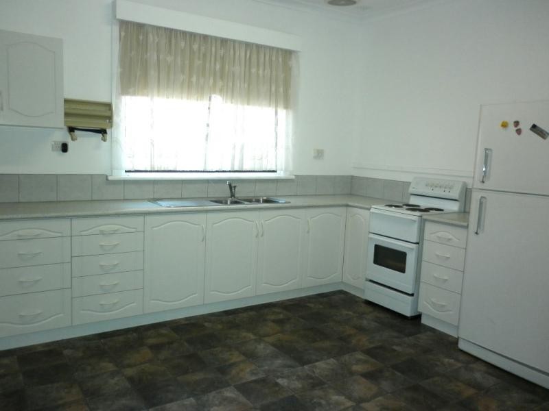 13 Burnside Avenue, Northam WA 6401