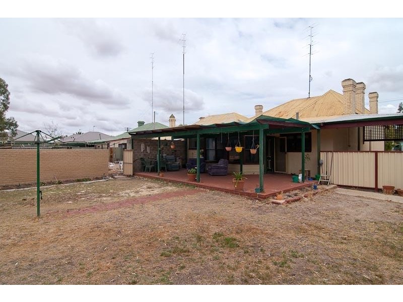 27- 29 Charles Street, Northam WA 6401