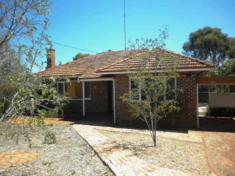 7 Byfield Street, Northam WA 6401