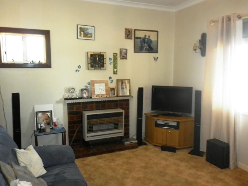17 Camm Streeet, Wongan Hills WA 6603