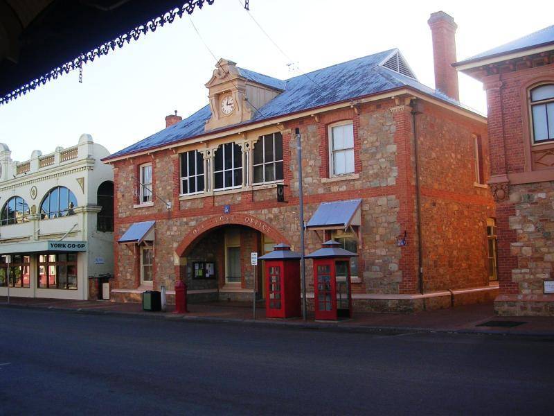 134 AVON TERRACE, York WA 6302