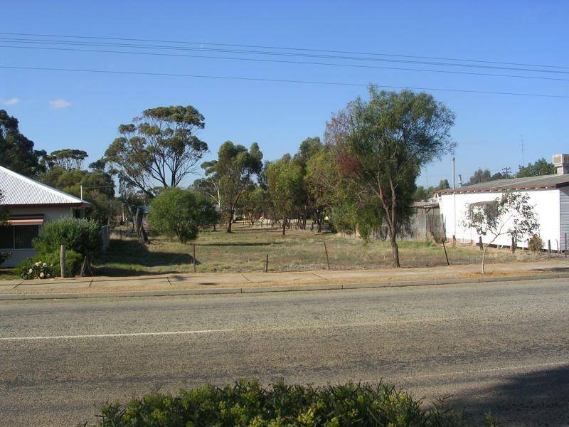 80 HUNT ROAD, Beverley WA 6304