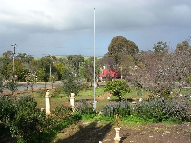 13 HARRIOTT STREET, York WA 6302