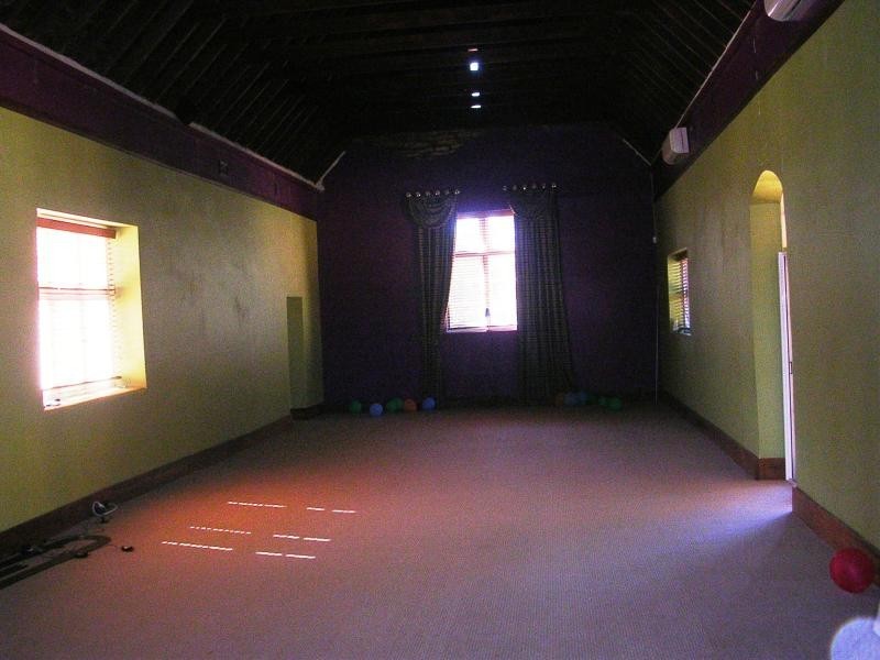 27 South Street, York WA 6302