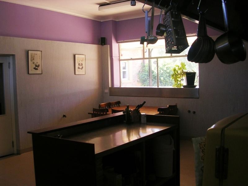 27 South Street, York WA 6302