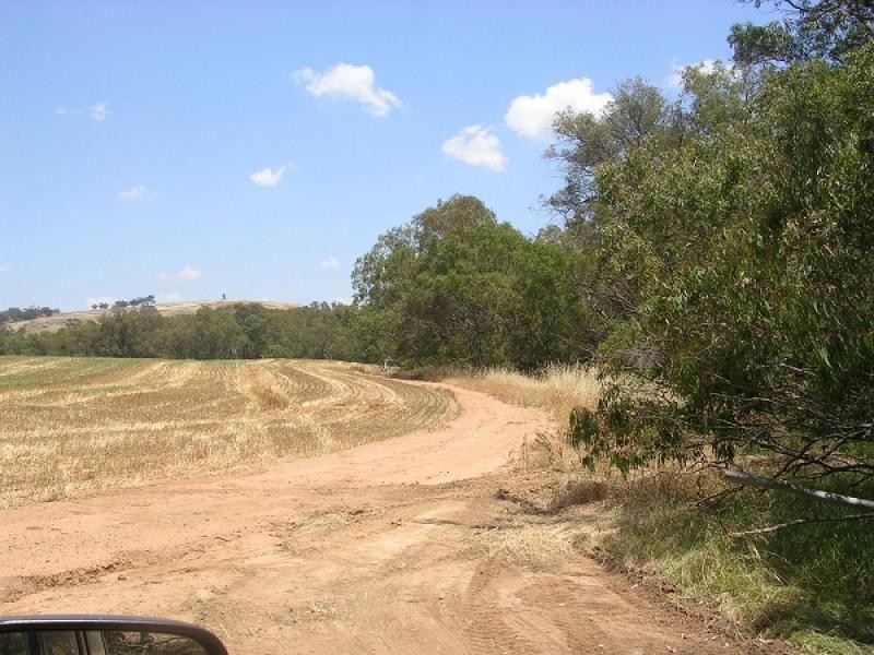 41 KNOTTS ROAD, York WA 6302