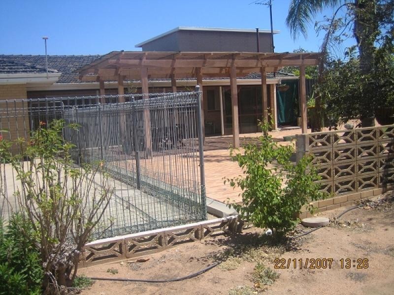 20 FRASER STREET, York WA 6302