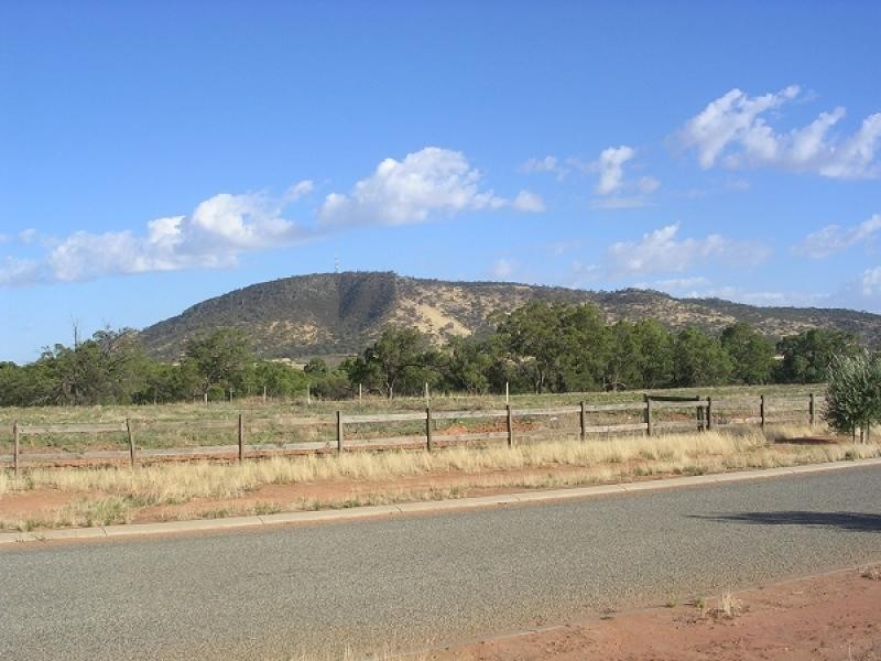 122 Newcastle Street, York WA 6302