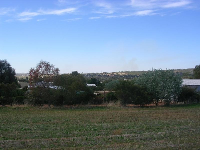 53 Henry Road, York WA 6302