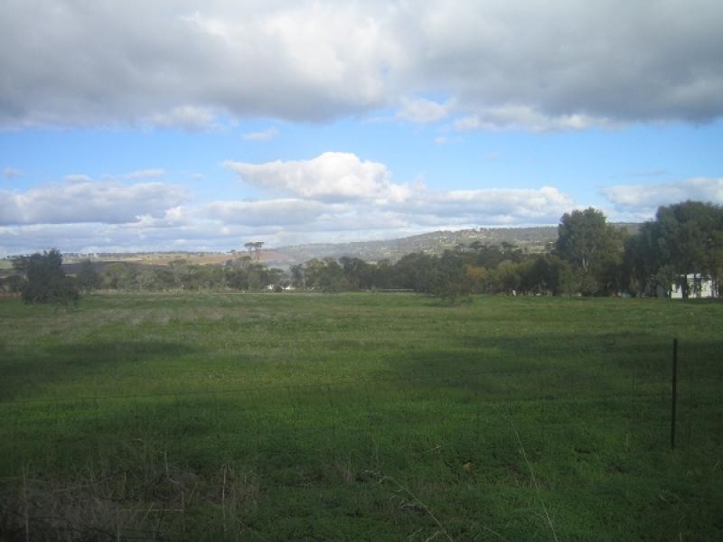 36 Prunster Road, York WA 6302