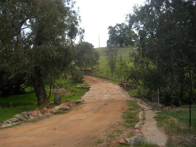 239 Ashworth Road, York WA 6302