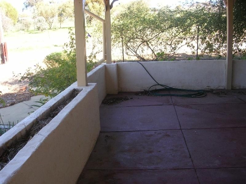 10 Scarpia Street, York WA 6302