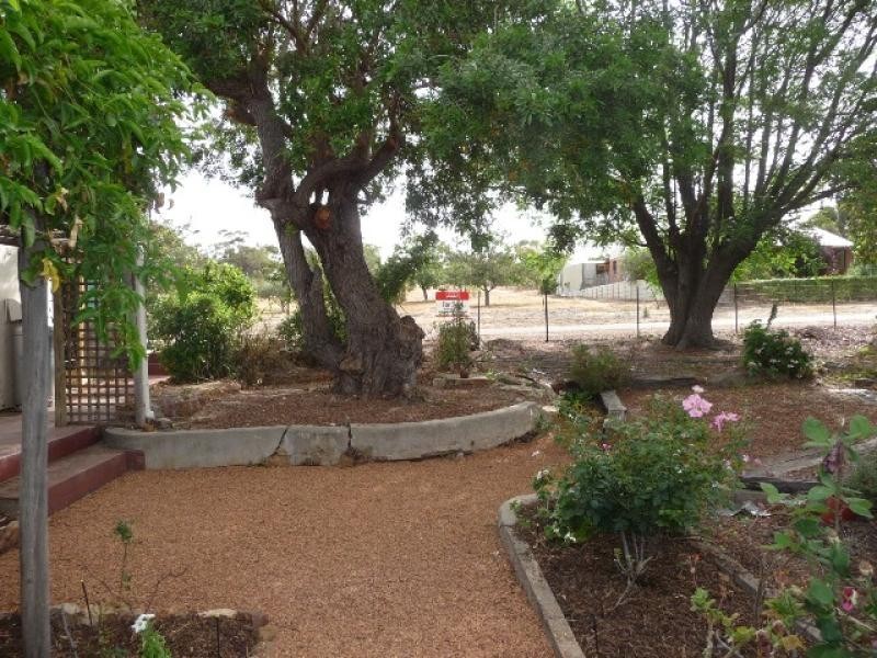 10 Scarpia Street, York WA 6302