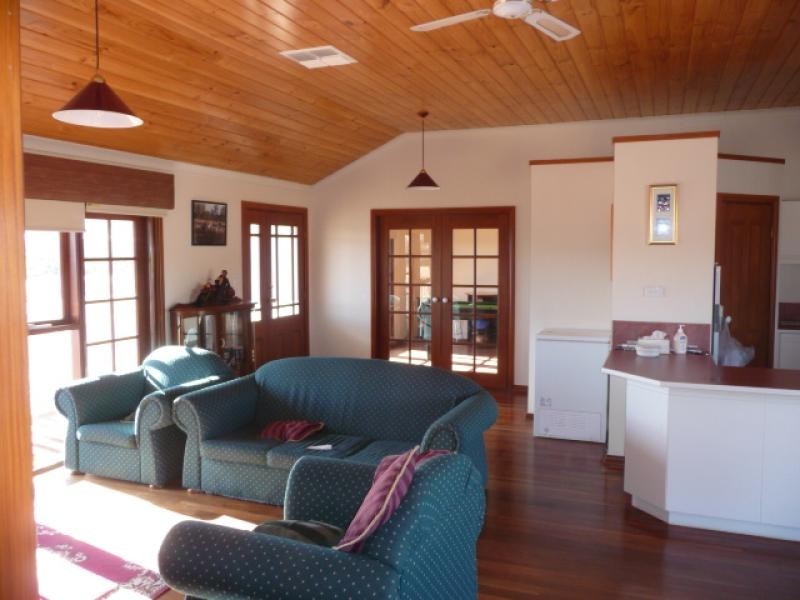 160 Newcastle Street, York WA 6302