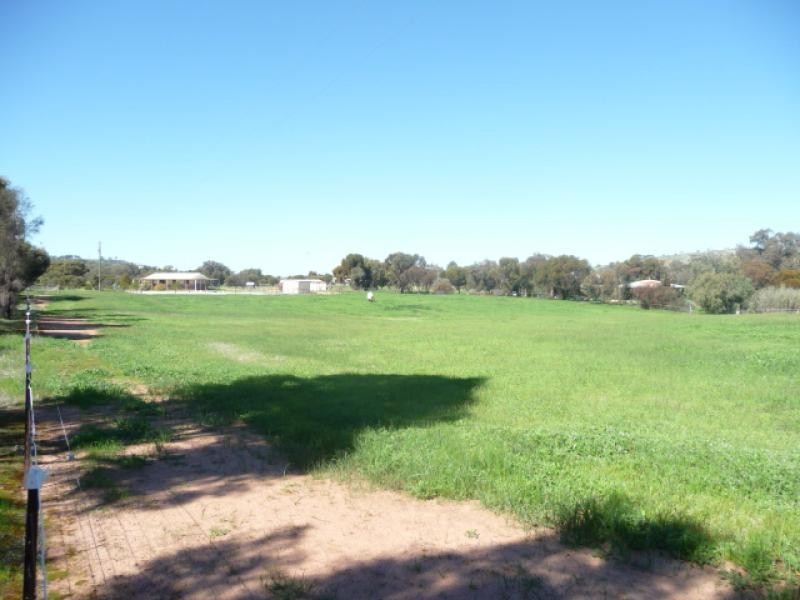 9 Lightly Place, York WA 6302