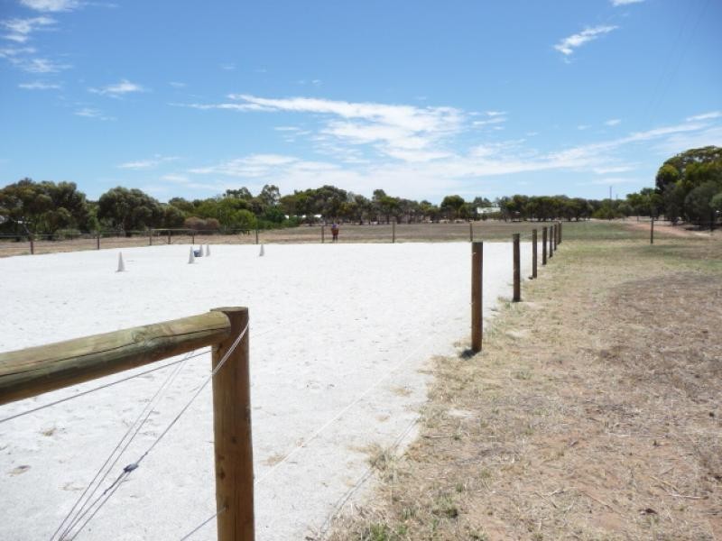9 Lightly Place, York WA 6302