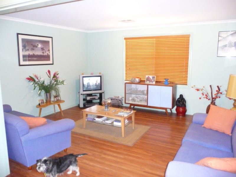 9 Lightly Place, York WA 6302