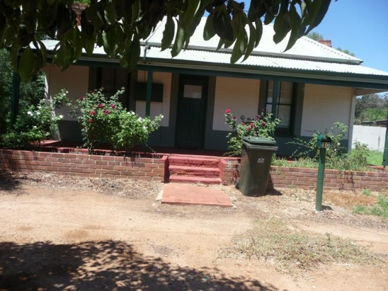 10 Northam Road, York WA 6302