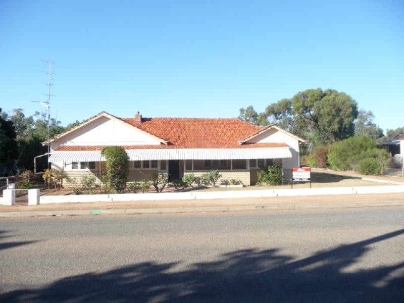 43 Macartney Street, York WA 6302