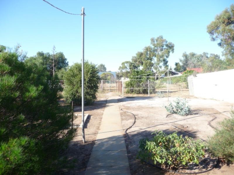 43 Macartney Street, York WA 6302