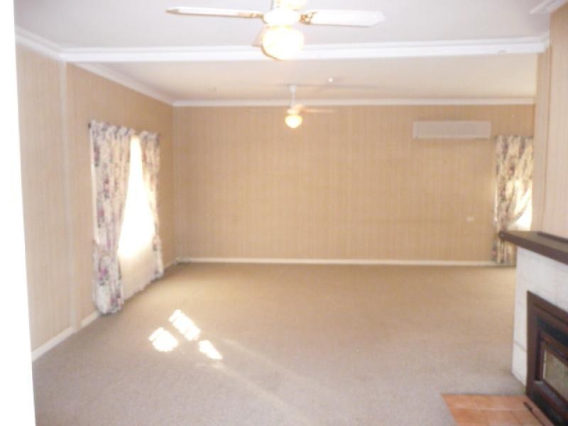 43 Macartney Street, York WA 6302