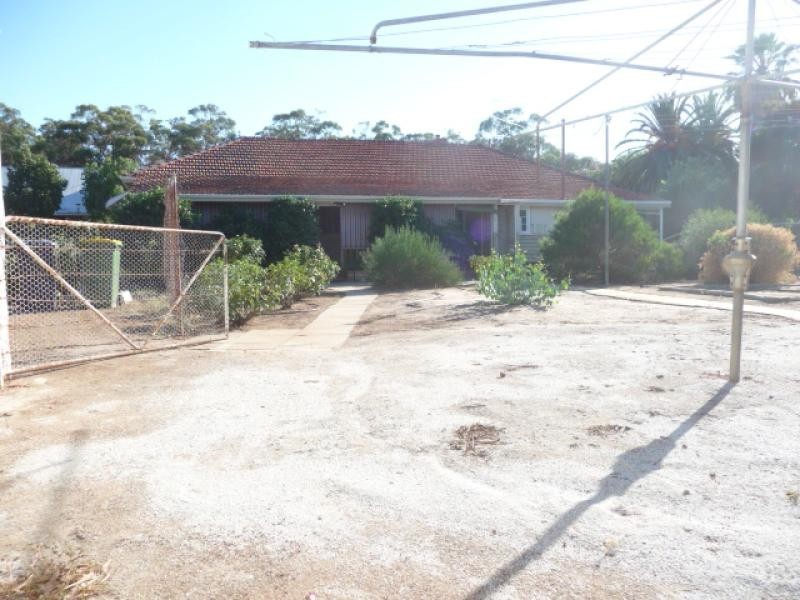 43 Macartney Street, York WA 6302