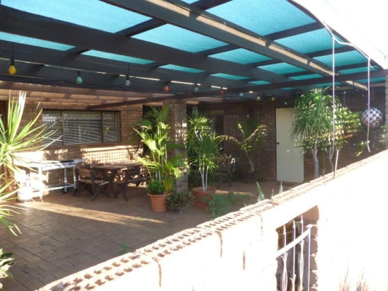 2 Scott Street, York WA 6302